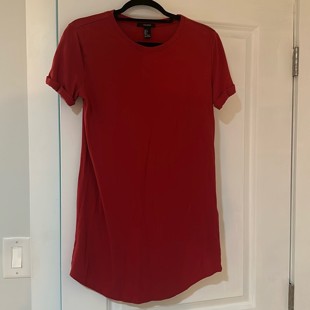 Forever 21 red t-shirt dress